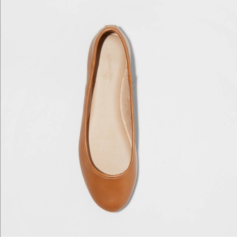 🆕 Universal Thread Everly cognac flats Sz 11